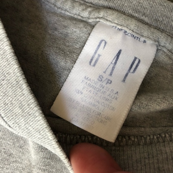 GAP Kids, boy’s t shirt - Picture 2 of 2